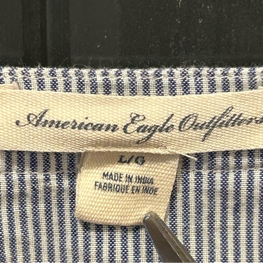 American Eagle Outfitters Women’s Boho Peplum Blouse, size large, Embroidered - Picture 3 of 6